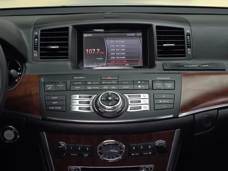 Infiniti M 3.5 - САМО 30% АВАНС, снимка 14 - Автомобили и джипове - 56285538