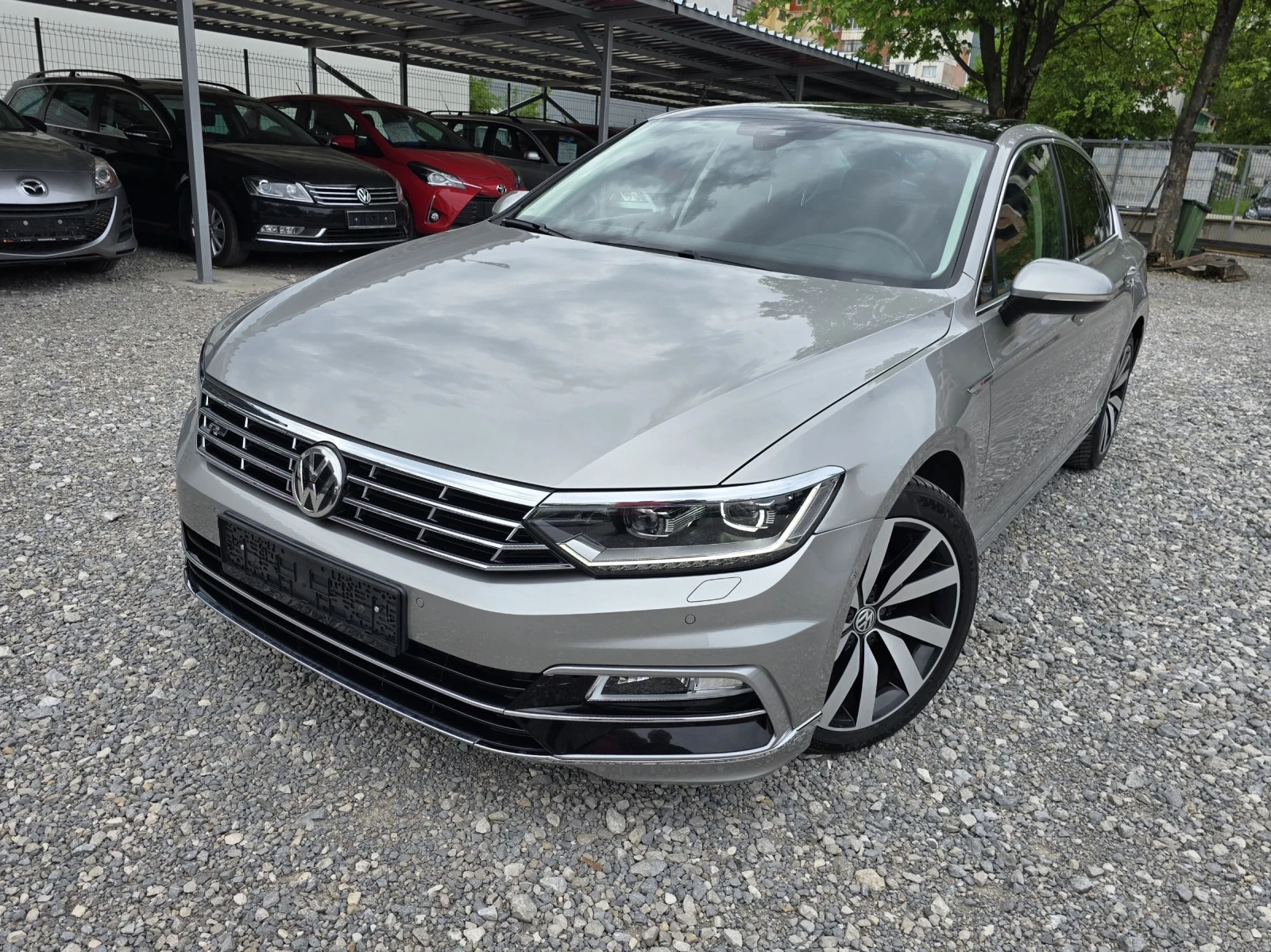 VW Passat 2.0TDI R-LINE FULL, снимка 1