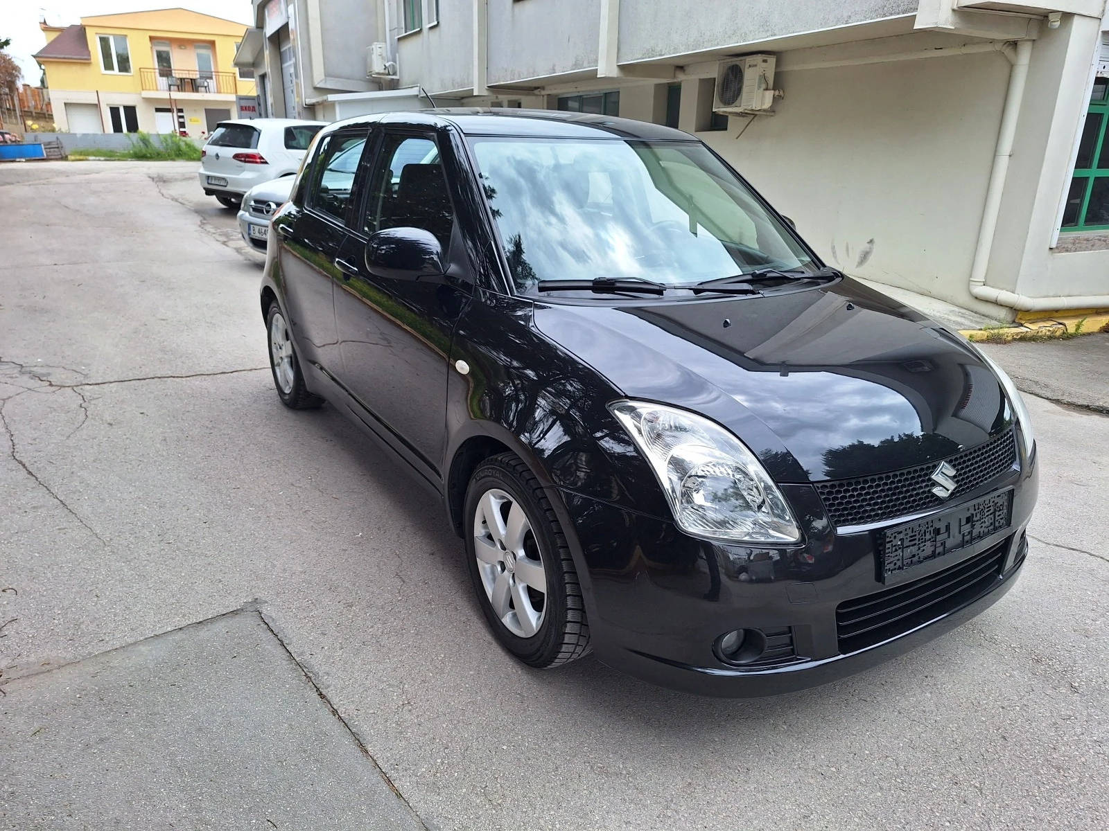 Suzuki Swift 1.3 - изображение 2