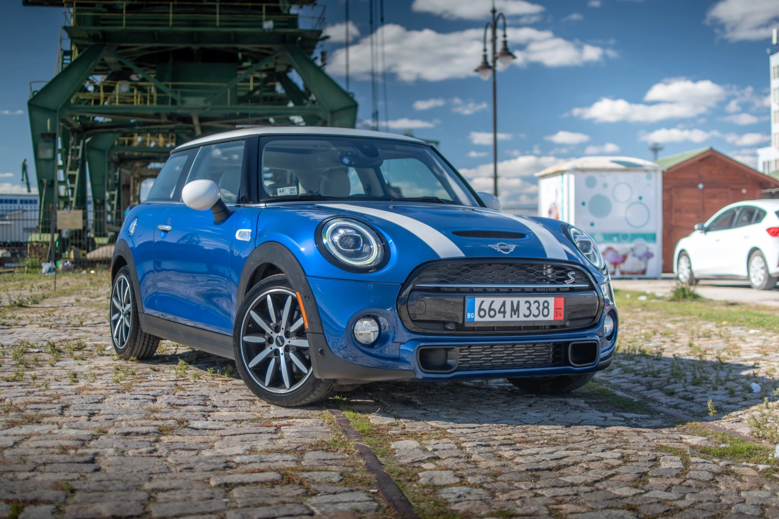 Mini Cooper s F56 LCI 2.0 - изображение 2