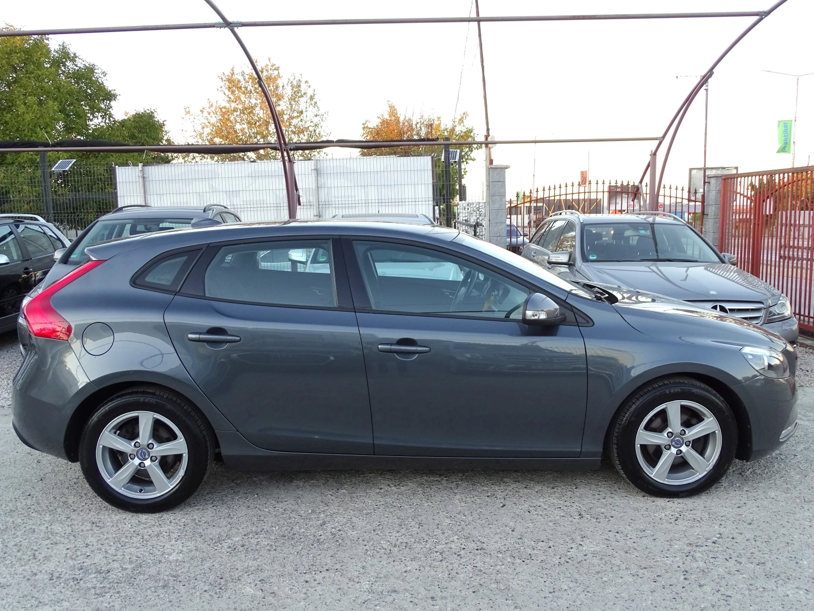 Volvo V40 1.6D2_115 Коня_Германия_*  - изображение 8