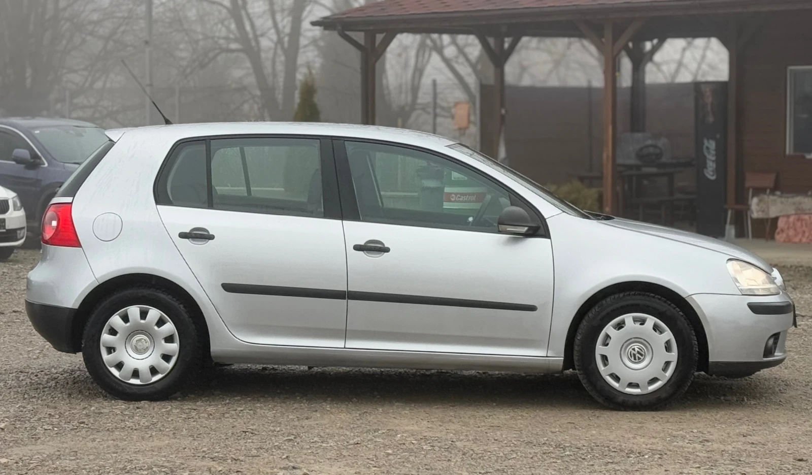 VW Golf 1.6i 102к.с * Климатроник*  - изображение 8