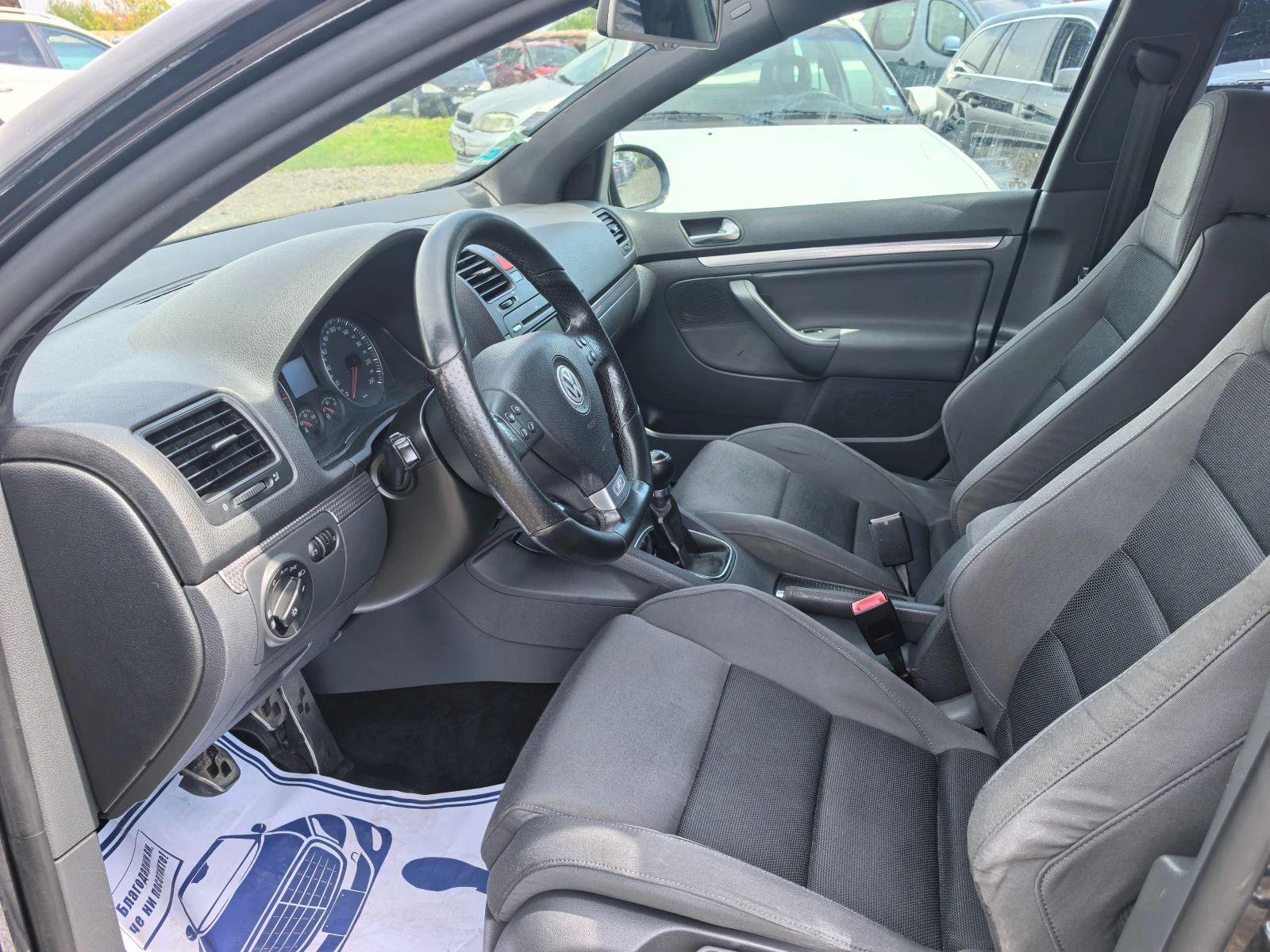 VW Golf 2.0TDI GT R-LINE - изображение 9