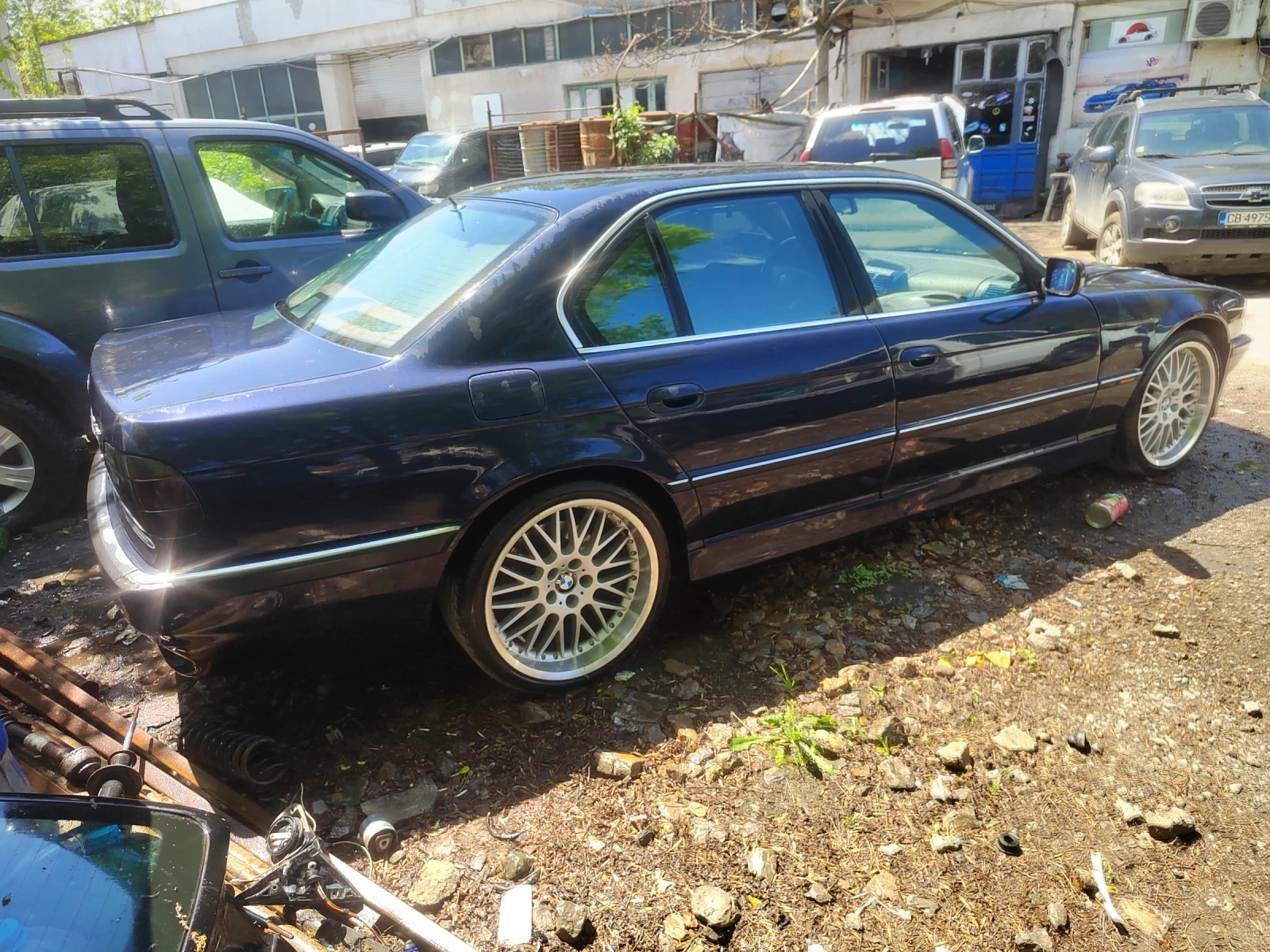 BMW 740 4.4 безнин/газ - изображение 2