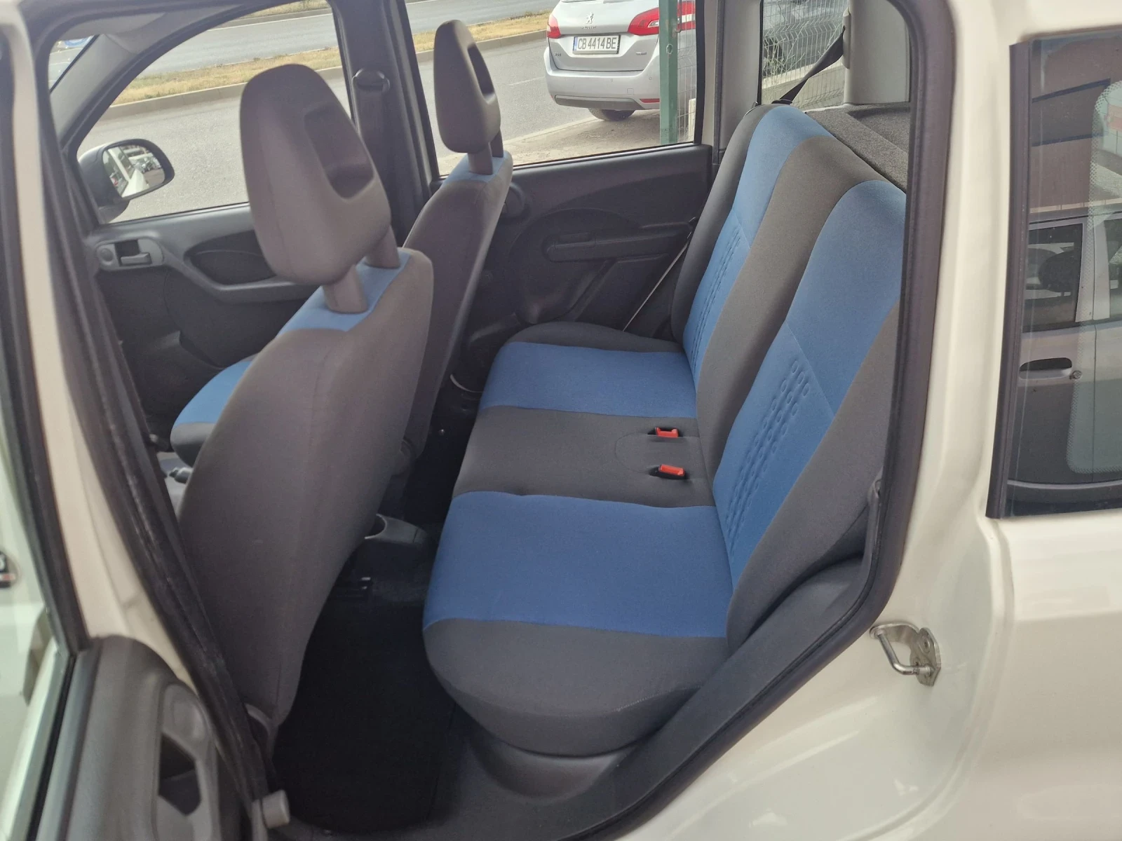 Fiat Panda 1.2i 70ps.ITALIA - изображение 10
