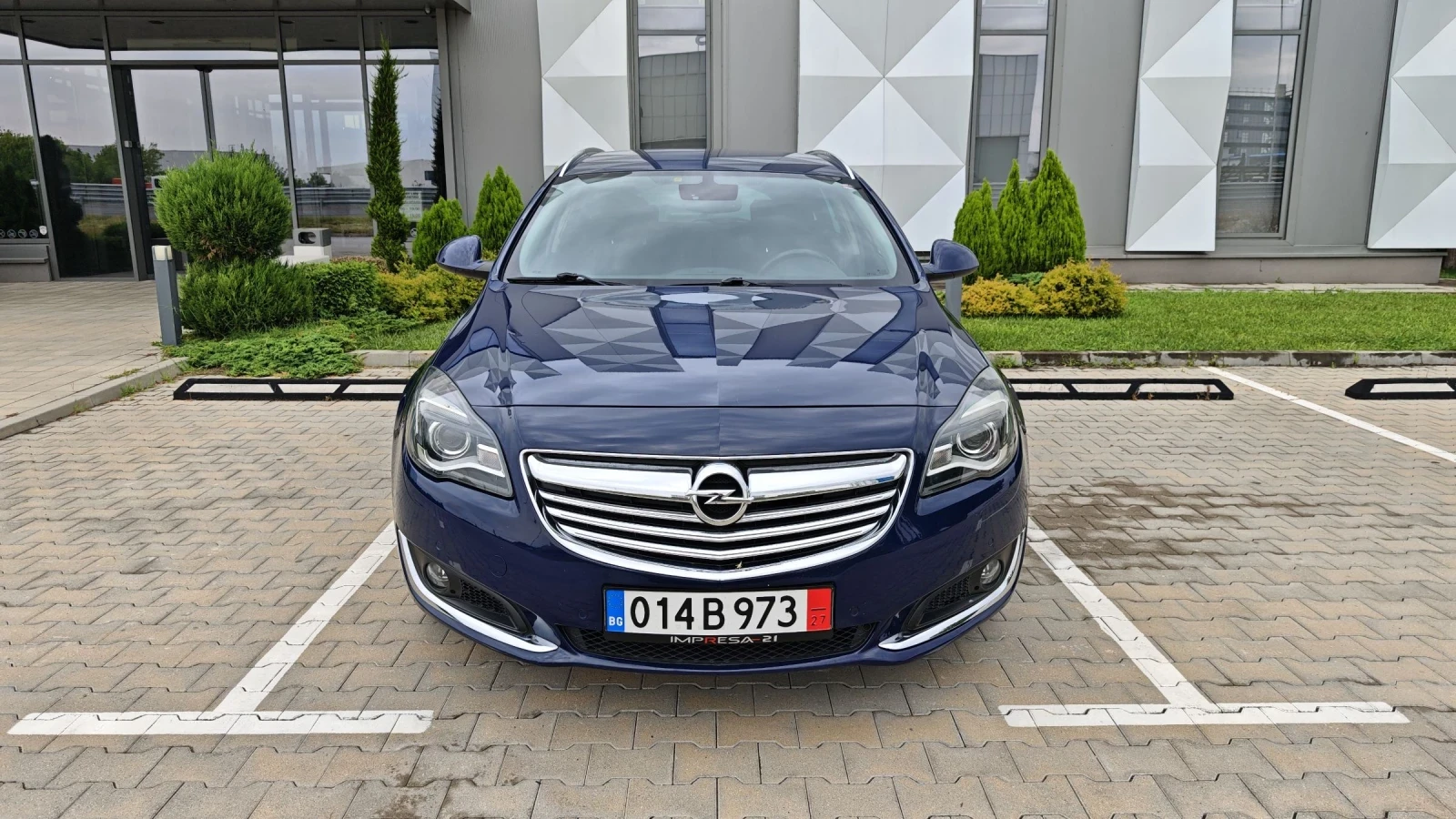 Opel Insignia 2.0d 140kc.ръчни скорости  - изображение 2