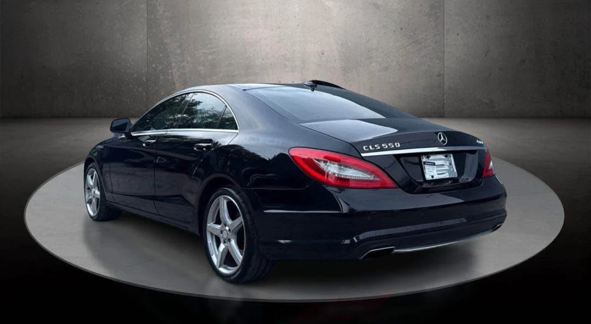 Mercedes-Benz CLS 500 MASSAGE * * CARFAX * * АВТО КРЕДИТ * *  - изображение 4