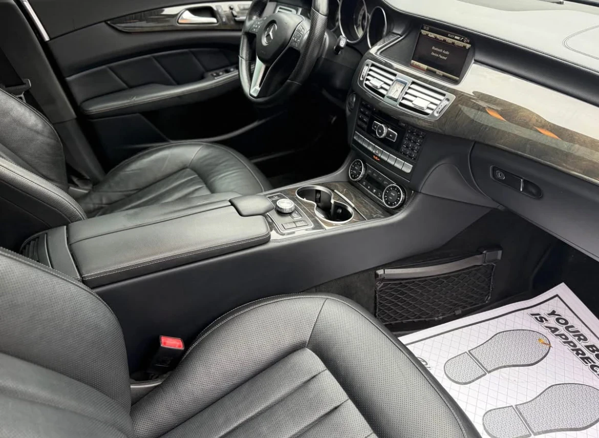 Mercedes-Benz CLS 500 MASSAGE * * CARFAX * * АВТО КРЕДИТ * *  - изображение 6