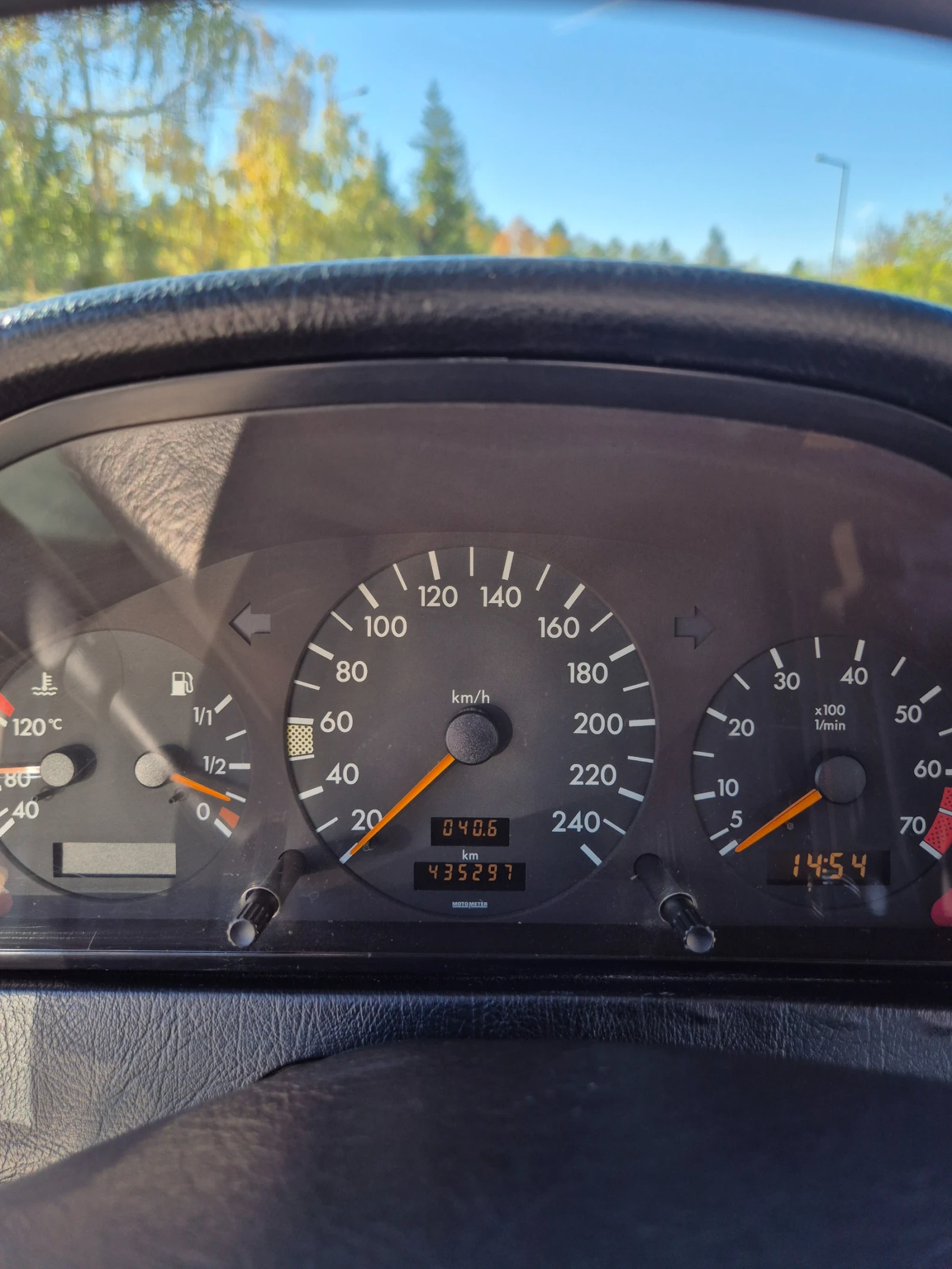 Mercedes-Benz C 200 ELEGANCE  - изображение 9