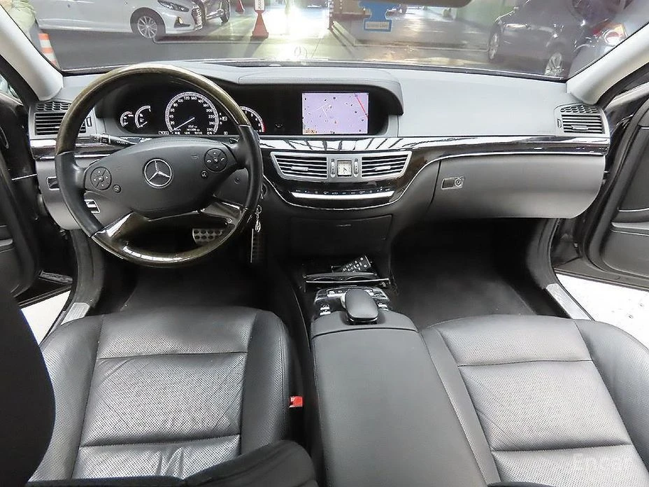 Mercedes-Benz S 350  - изображение 9