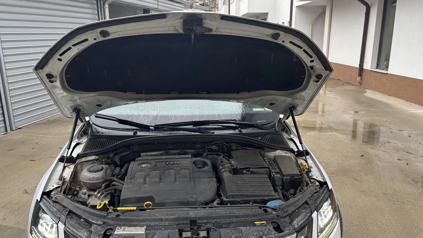 Skoda Octavia L&K - изображение 8