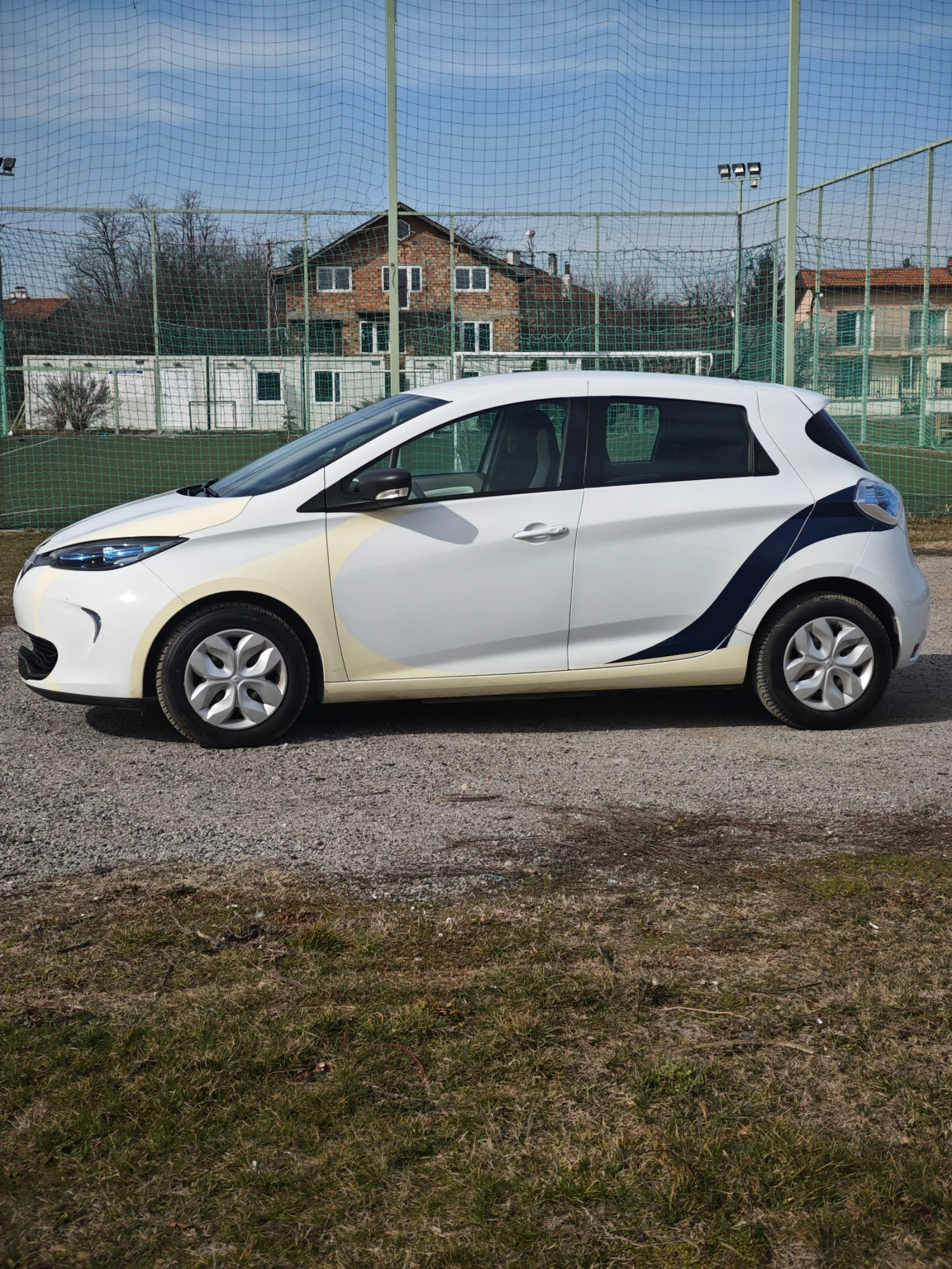 Renault Zoe 43KW/92к.с./42000км./Гаранция, снимка 4 - Автомобили и джипове - 53796599