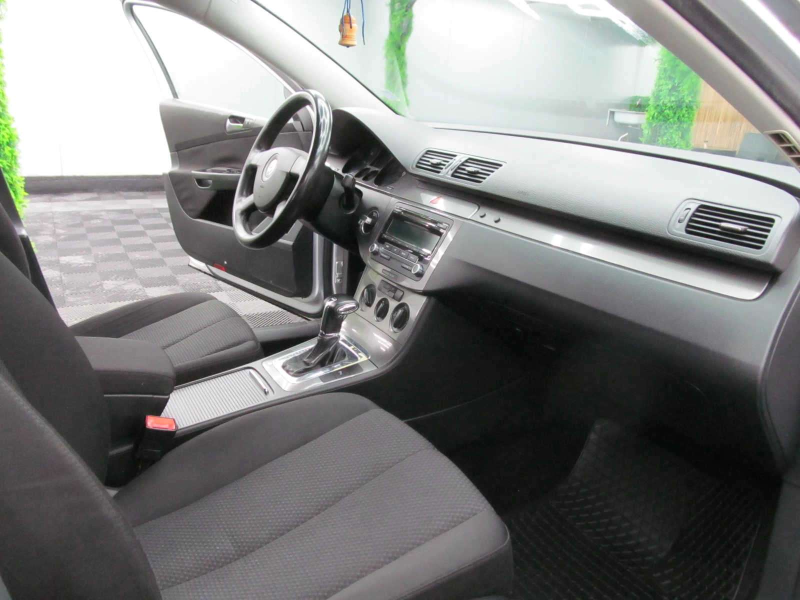 VW Passat  - изображение 8