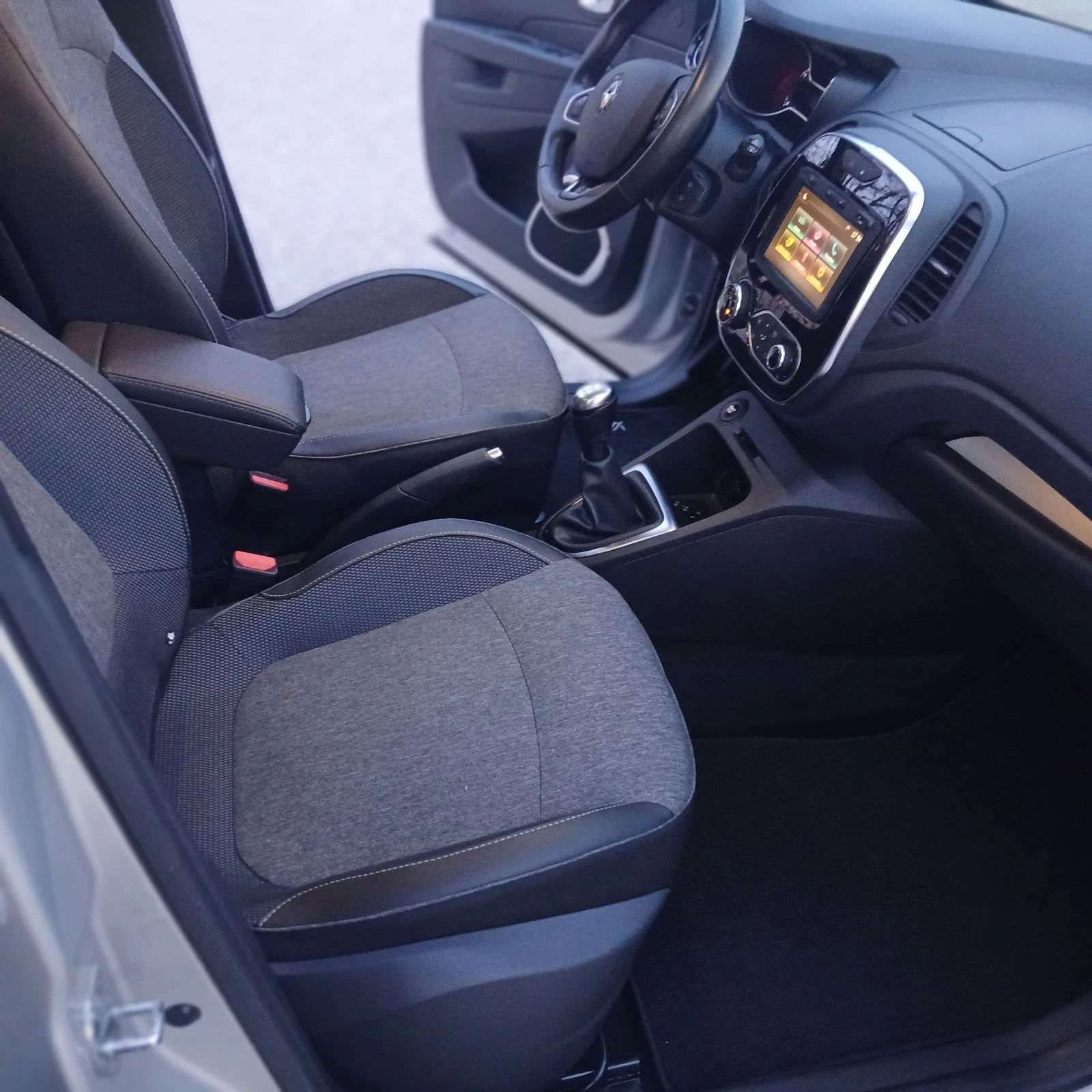 Renault Captur  - изображение 10