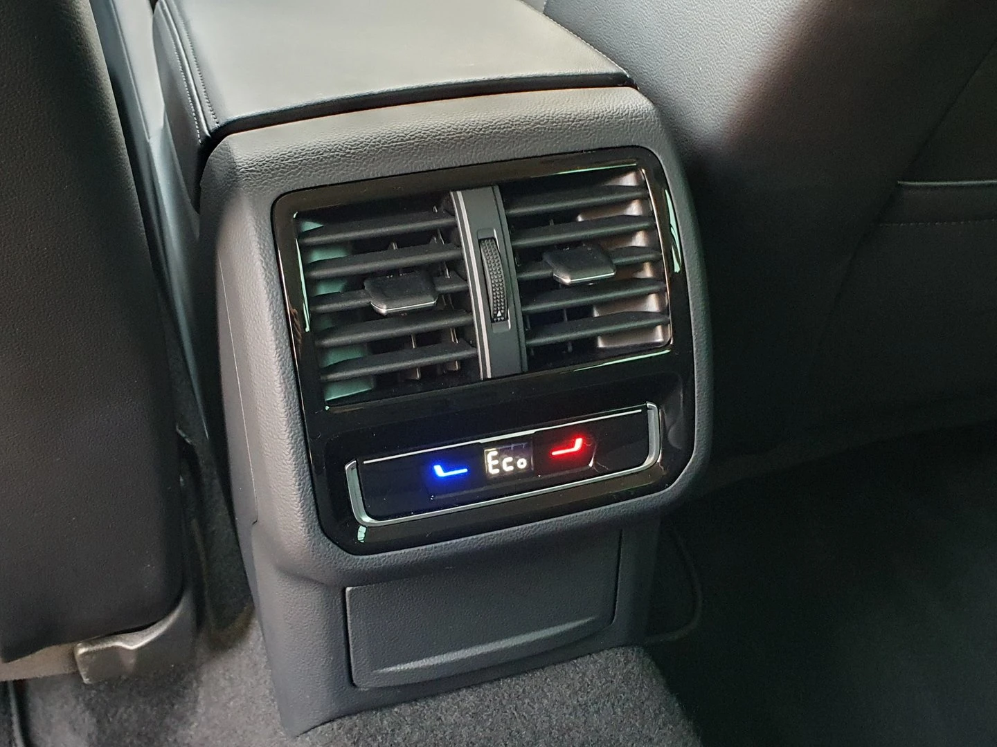 VW Passat VW Passat Var GTE Plug-In-Hybrid 1.4 TSI | Mobile.bg � ����������� 16