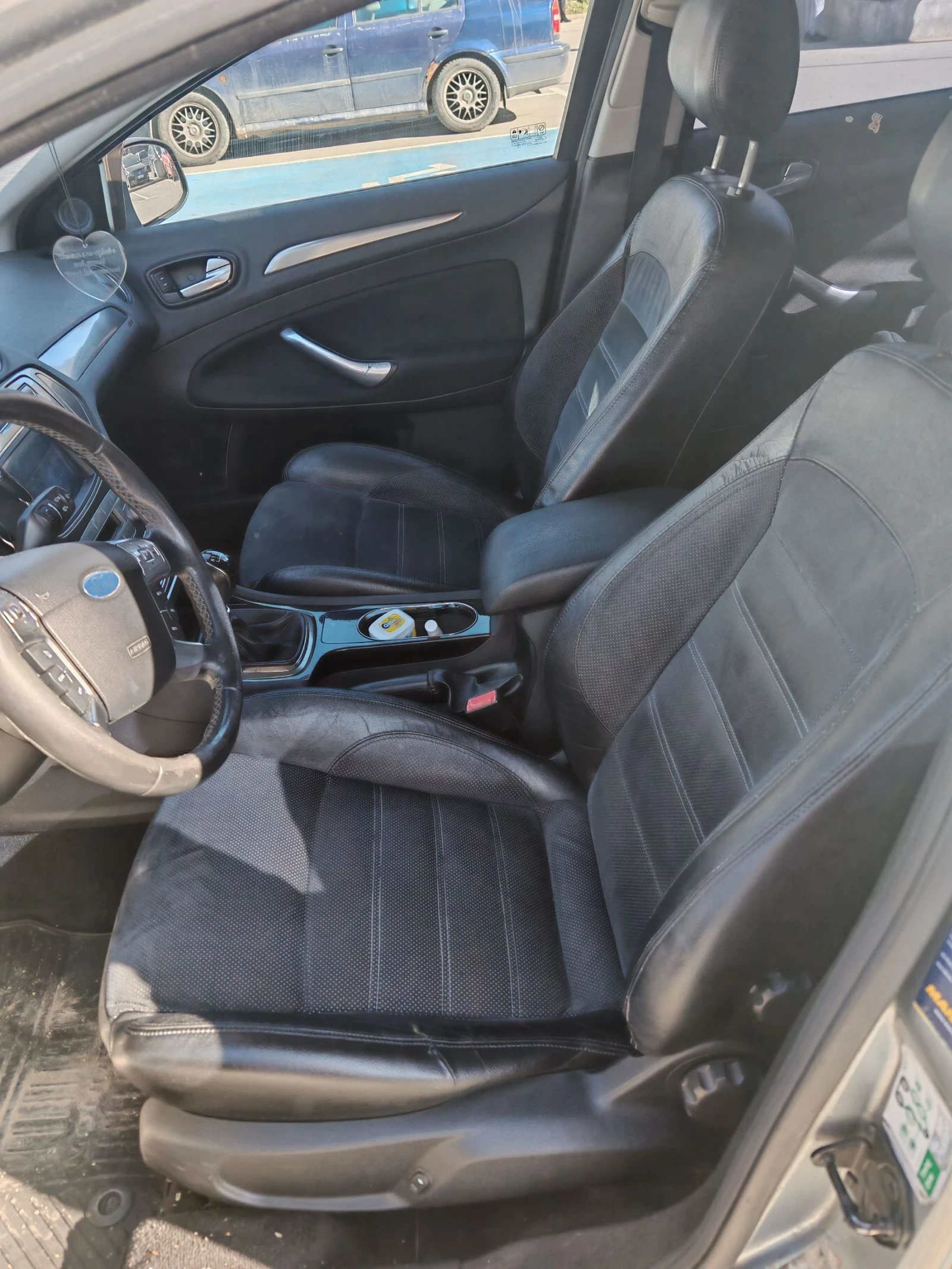 Ford Mondeo 2.0 TDCI, снимка 9 - Автомобили и джипове - 53893246