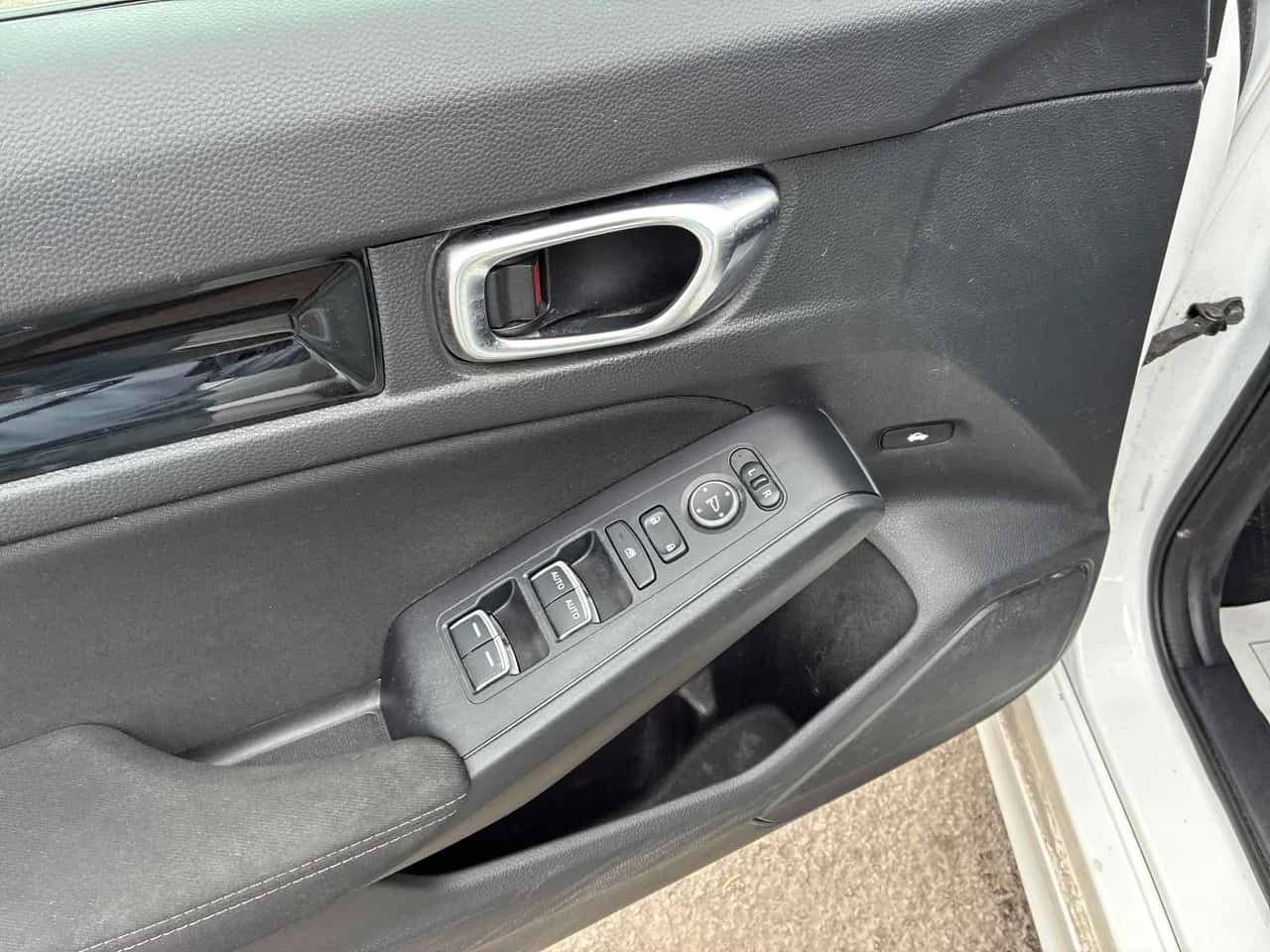 Honda Civic * CVT * CARFAX * ПОДГРЕВ НА ВОЛАНА И СЕДАЛКИ * , снимка 11 - Автомобили и джипове - 53967828