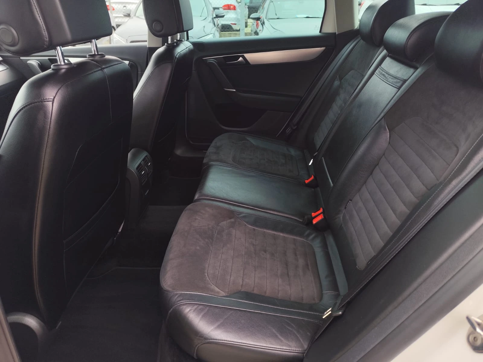 VW Passat 2.0 дизел 170 коня Италия, снимка 15 - Автомобили и джипове - 54024112