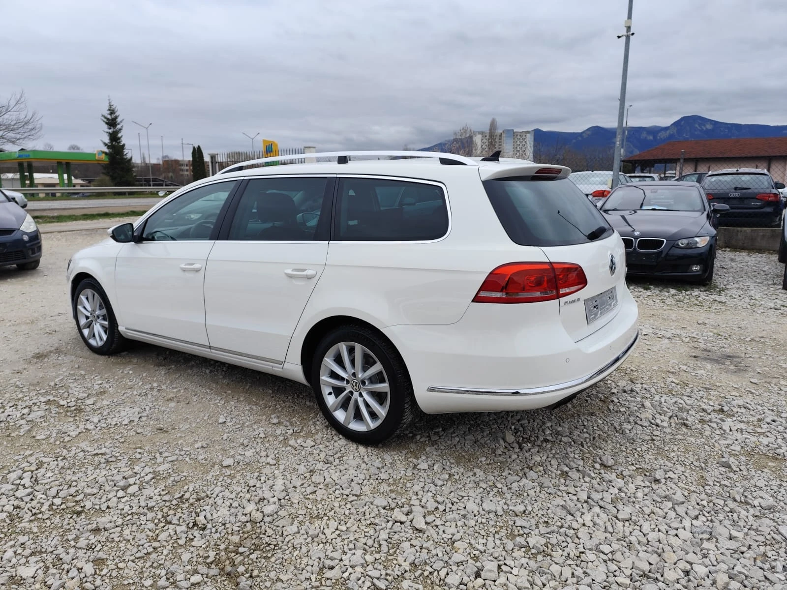 VW Passat 2.0 дизел 170 коня Италия, снимка 8 - Автомобили и джипове - 54024112