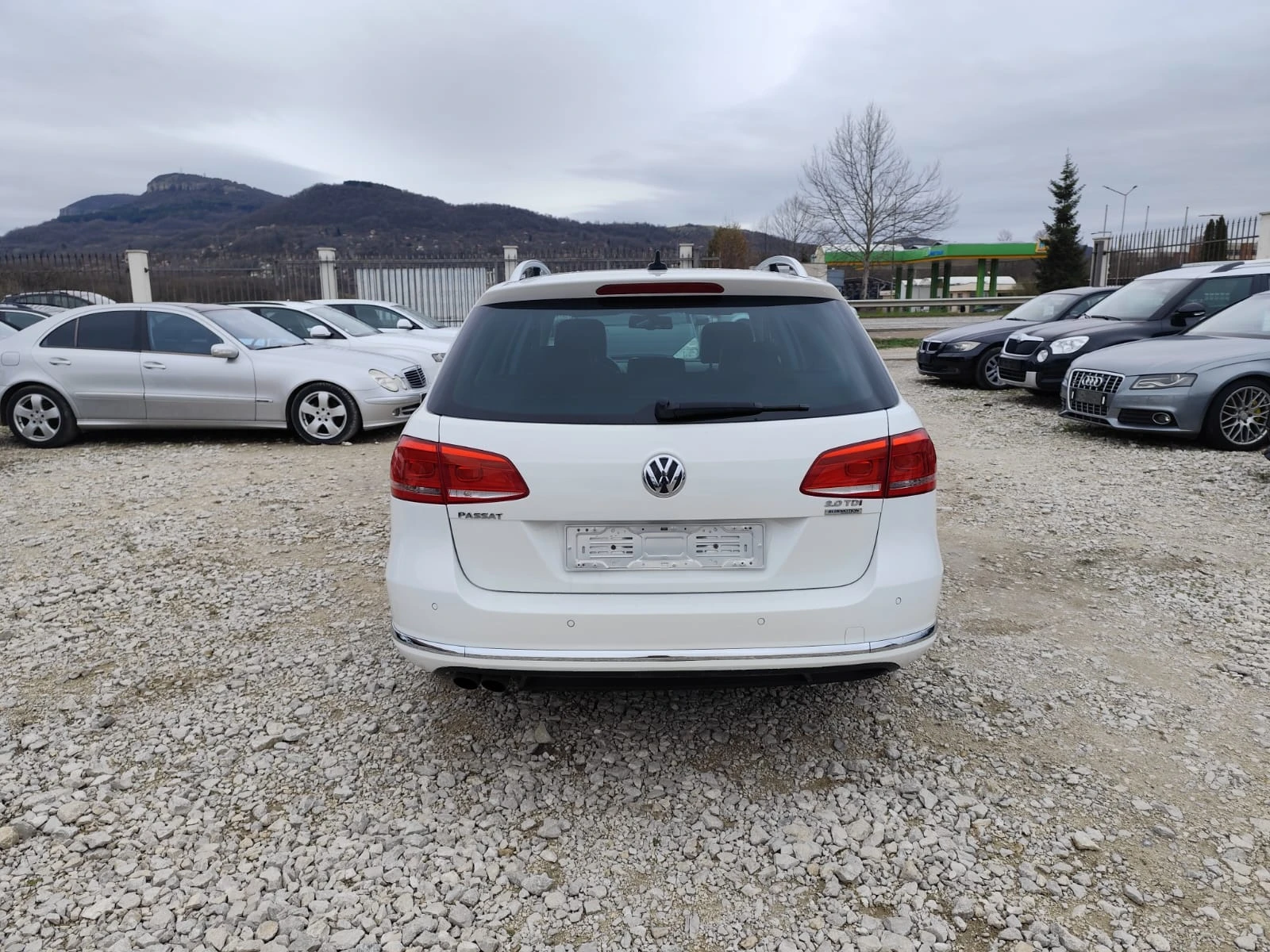 VW Passat 2.0 дизел 170 коня Италия, снимка 6 - Автомобили и джипове - 54024112
