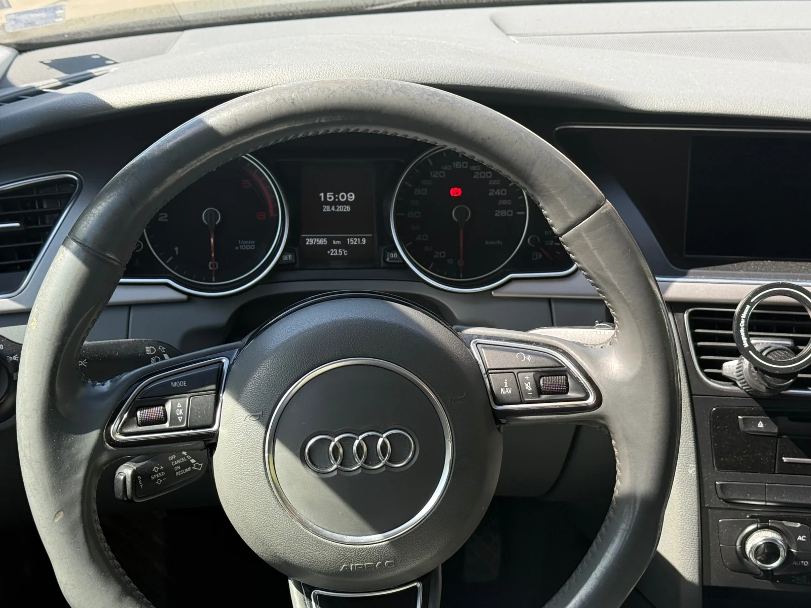 Audi A5 3.0TDi, снимка 5 - Автомобили и джипове - 54343117