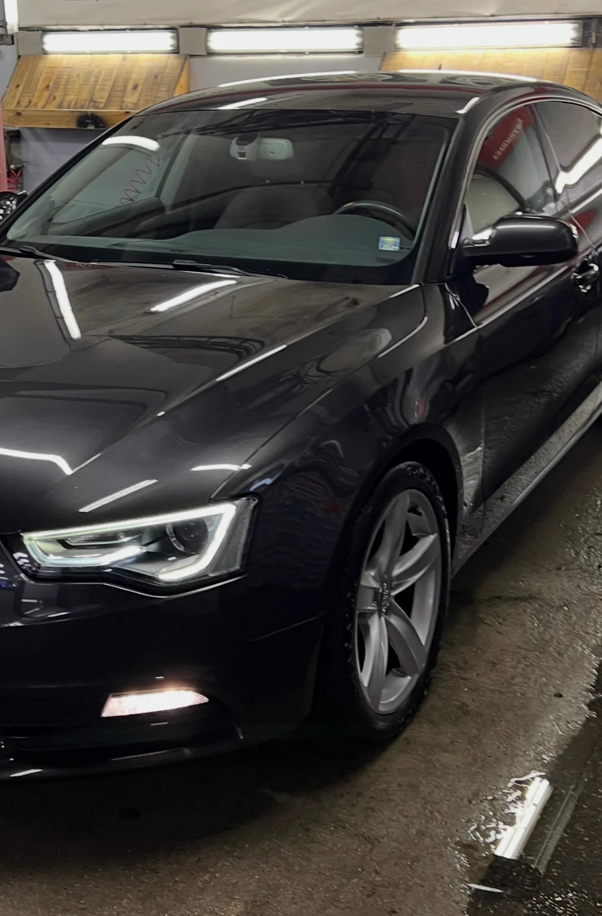Audi A5 3.0TDi, снимка 7 - Автомобили и джипове - 54343117