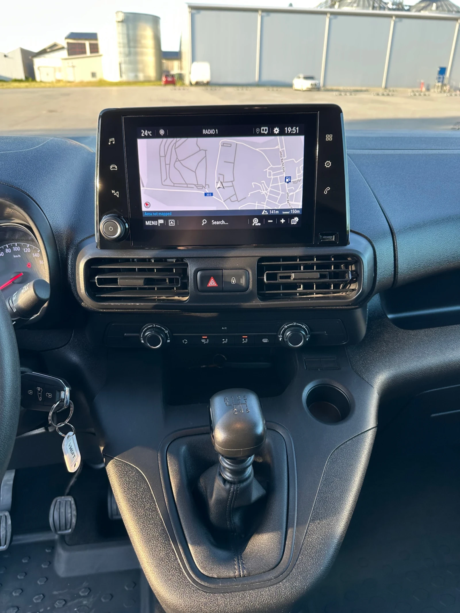 Opel Combo, снимка 7 - Автомобили и джипове - 54750361
