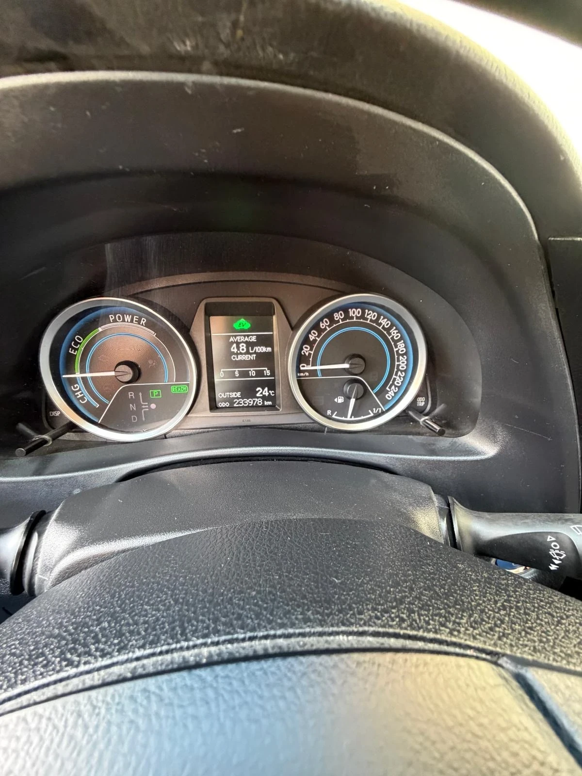 Toyota Auris, снимка 5 - Автомобили и джипове - 54857862