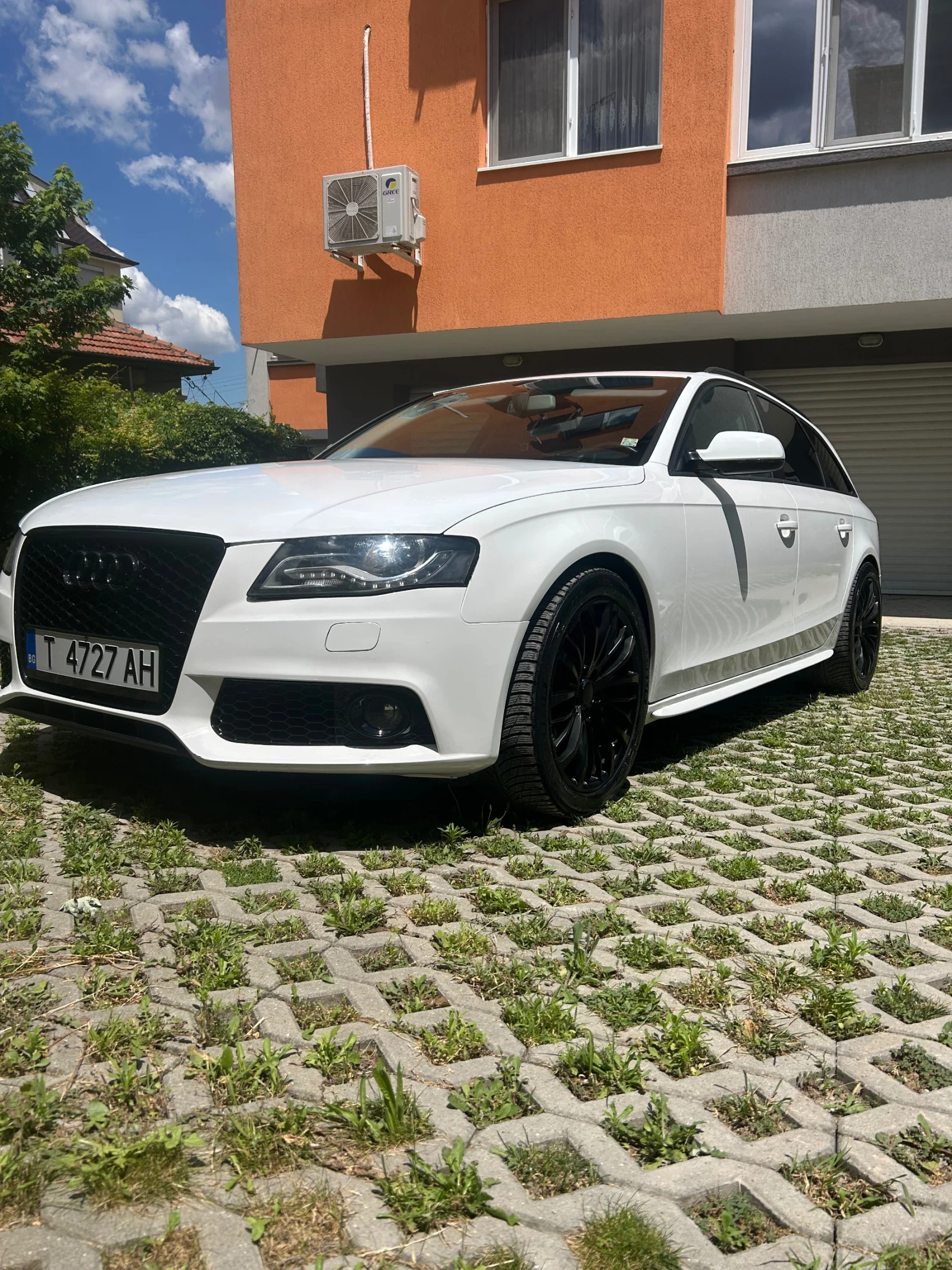 Audi A4 B8, снимка 2 - Автомобили и джипове - 54981000