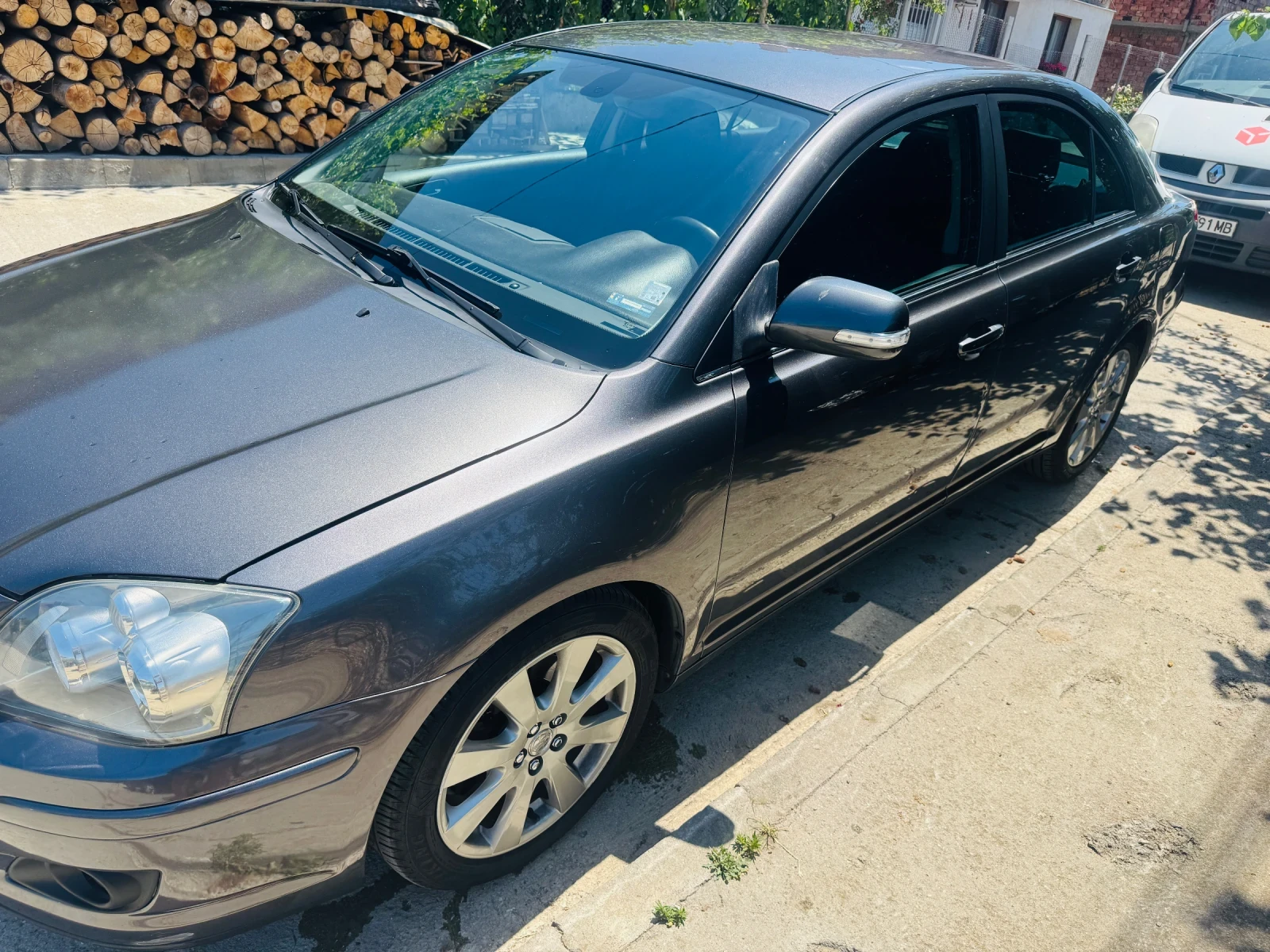 Toyota Avensis Facelift, снимка 9 - Автомобили и джипове - 54987346
