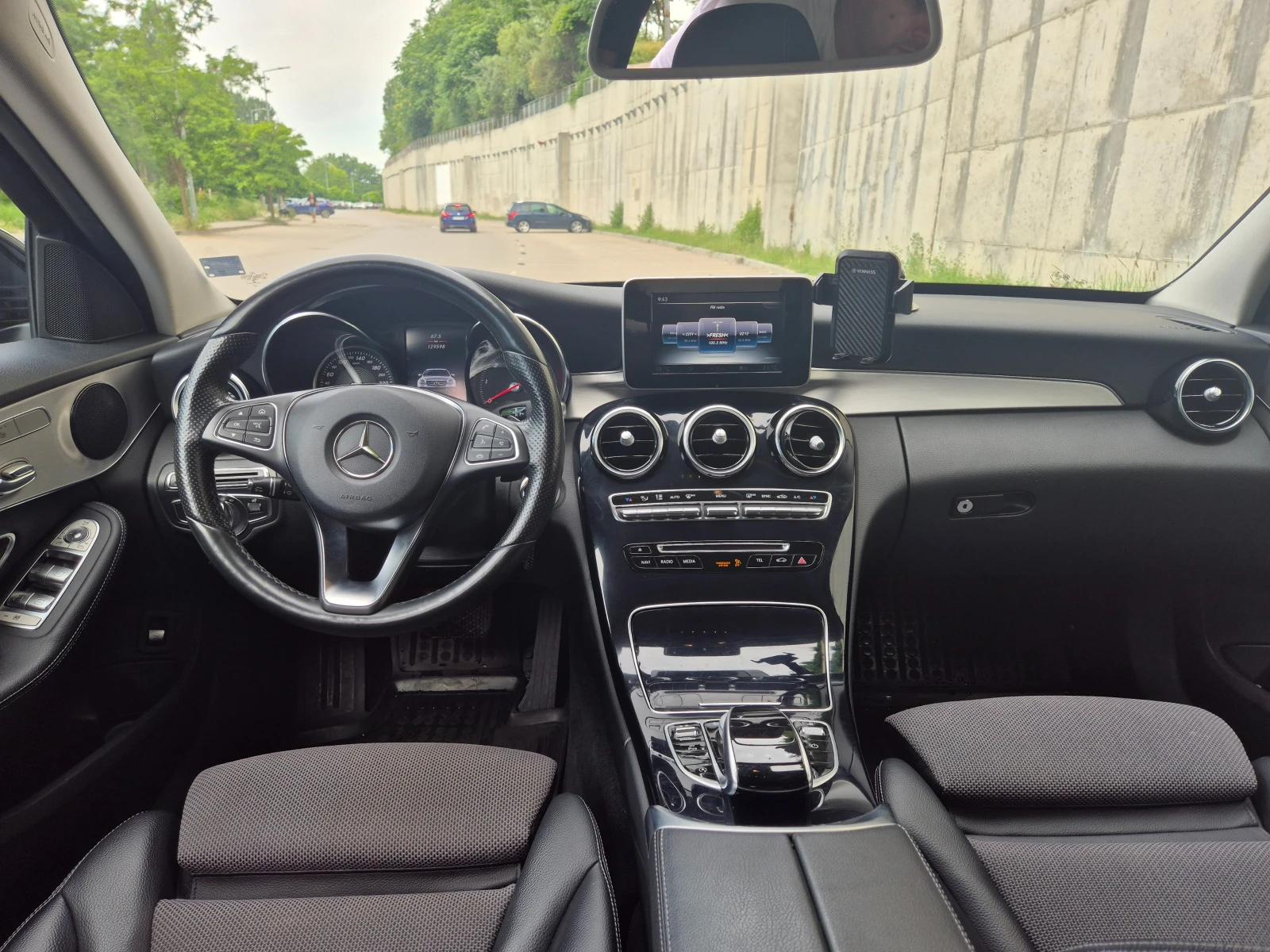 Mercedes-Benz C 220 W205, снимка 7 - Автомобили и джипове - 54990602
