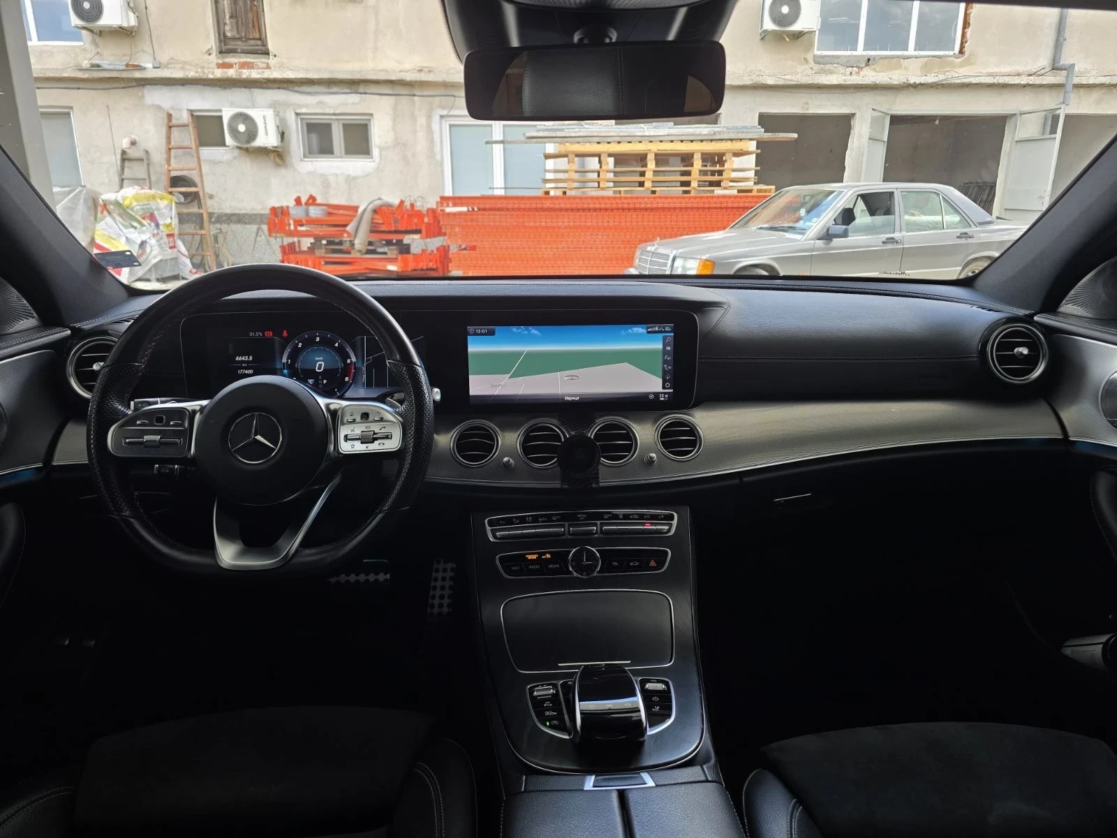 Mercedes-Benz E 350, снимка 9 - Автомобили и джипове - 55250079