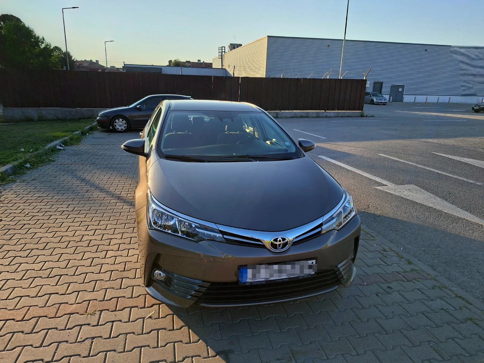 Toyota Corolla, снимка 3 - Автомобили и джипове - 55505153