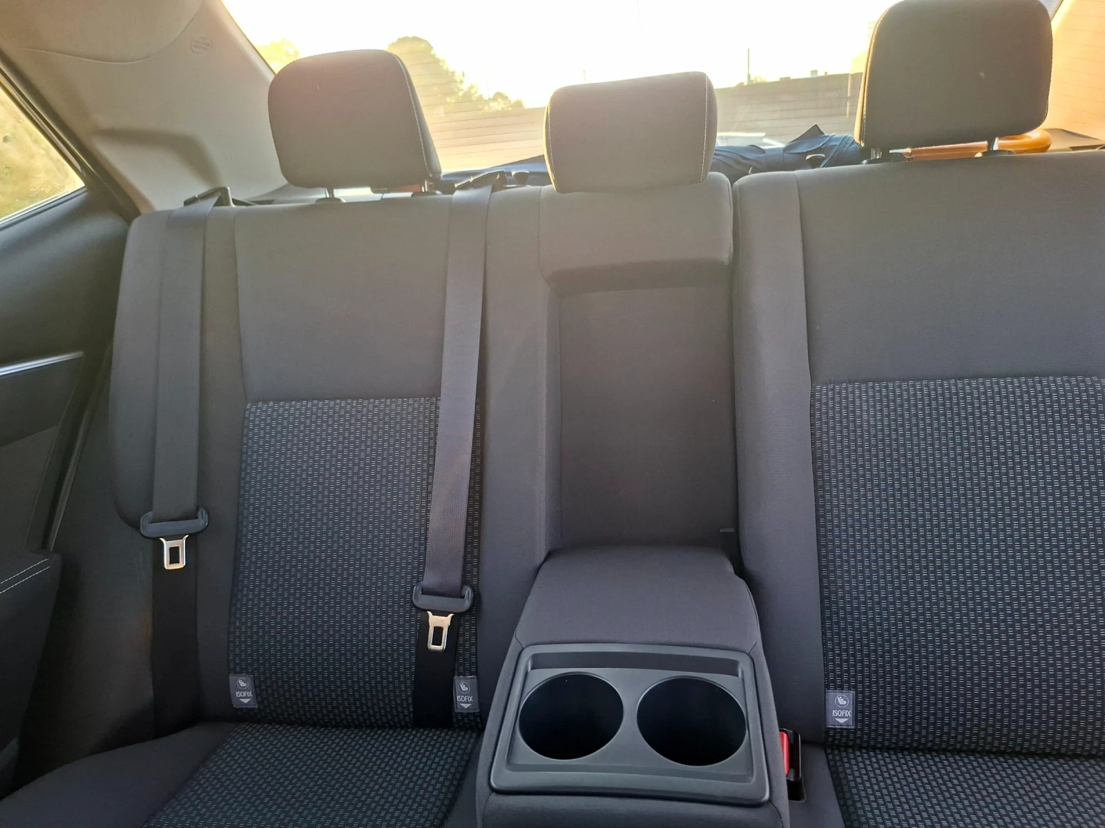 Toyota Corolla, снимка 7 - Автомобили и джипове - 55505153