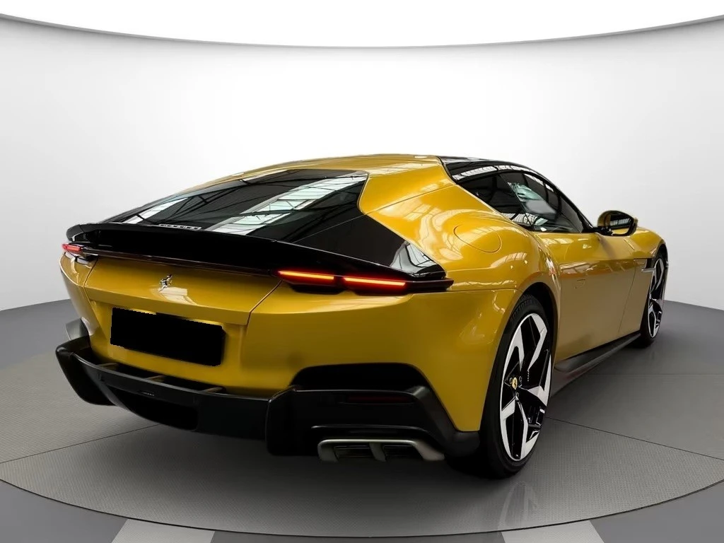 Ferrari 12 Cilindri, снимка 2 - Автомобили и джипове - 55579564