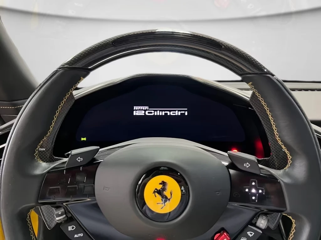 Ferrari 12 Cilindri, снимка 11 - Автомобили и джипове - 55579564