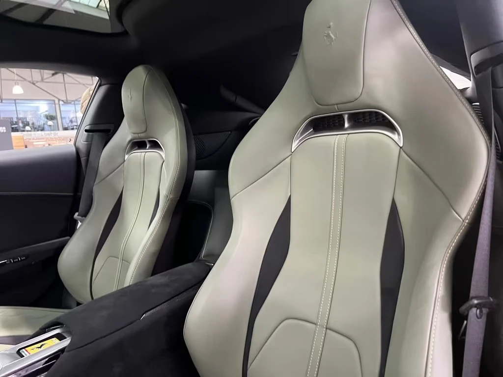 Ferrari 12 Cilindri, снимка 13 - Автомобили и джипове - 55579564