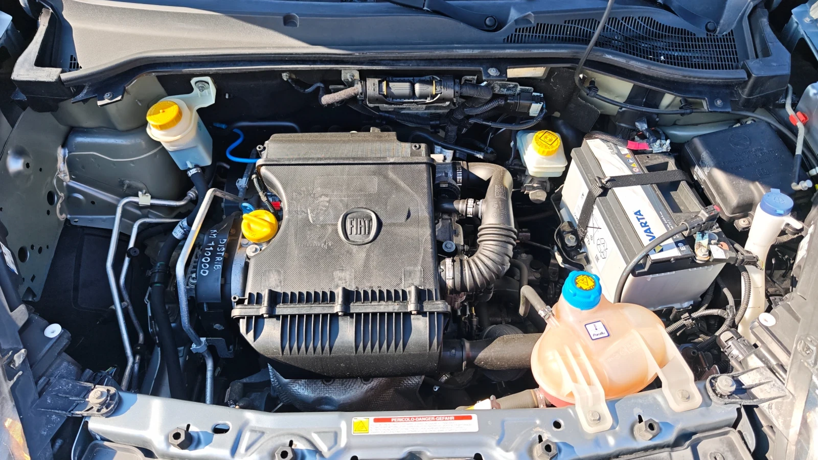 Fiat Doblo 1.4i/16V, снимка 15 - Автомобили и джипове - 55592730