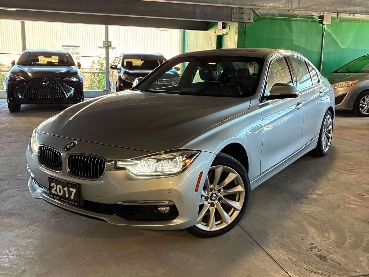 BMW 330 * xDrive * CARFAX * ОТ ПРЕДСТАВИТЕЛСТВО * 