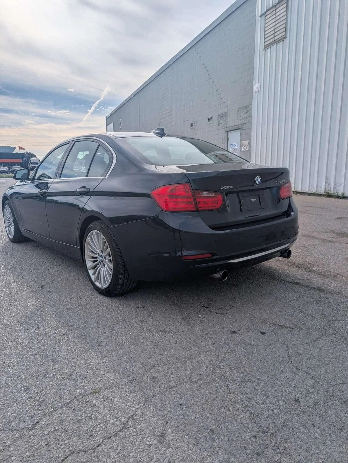 BMW 335 * 335i 335i xDrive * CARFAX * ���� �� �� | Mobile.bg � ����������� 5