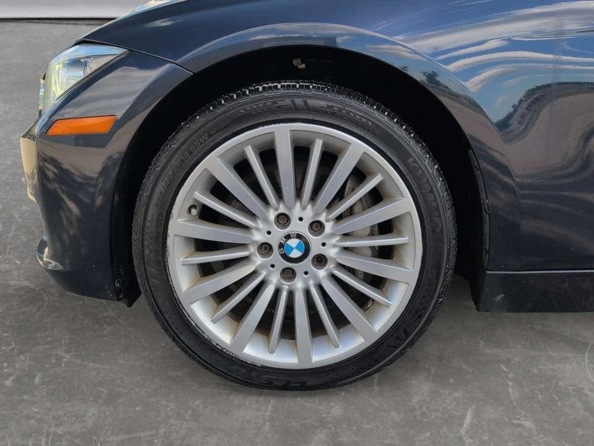 BMW 335 * 335i 335i xDrive * CARFAX * ���� �� �� | Mobile.bg � ����������� 9