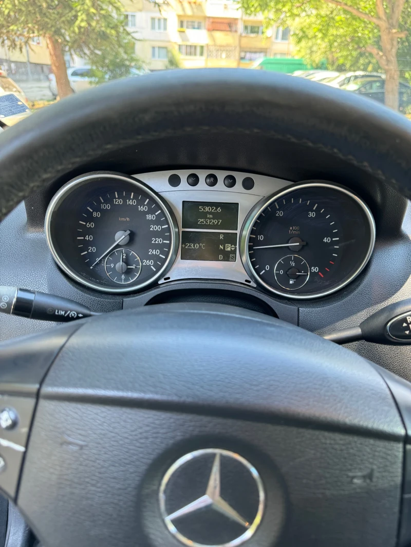 Mercedes-Benz ML 320 W164, снимка 12 - Автомобили и джипове - 47434104