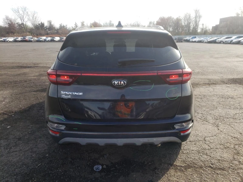 Kia Sportage S, снимка 6 - Автомобили и джипове - 48130827