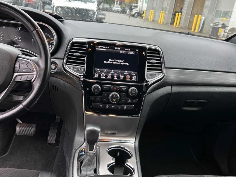 Jeep Grand cherokee 2021 Altitude * CARFAX * БЕЗ ПЪРВОНАЧАЛНА ВНОСКА, снимка 9 - Автомобили и джипове - 52807848