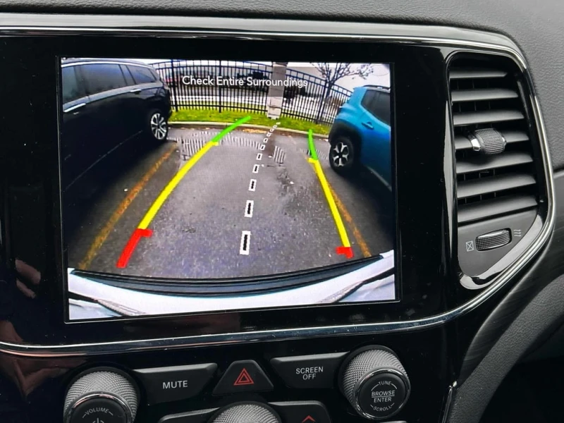 Jeep Grand cherokee 2021 Altitude * CARFAX * БЕЗ ПЪРВОНАЧАЛНА ВНОСКА, снимка 10 - Автомобили и джипове - 52807848