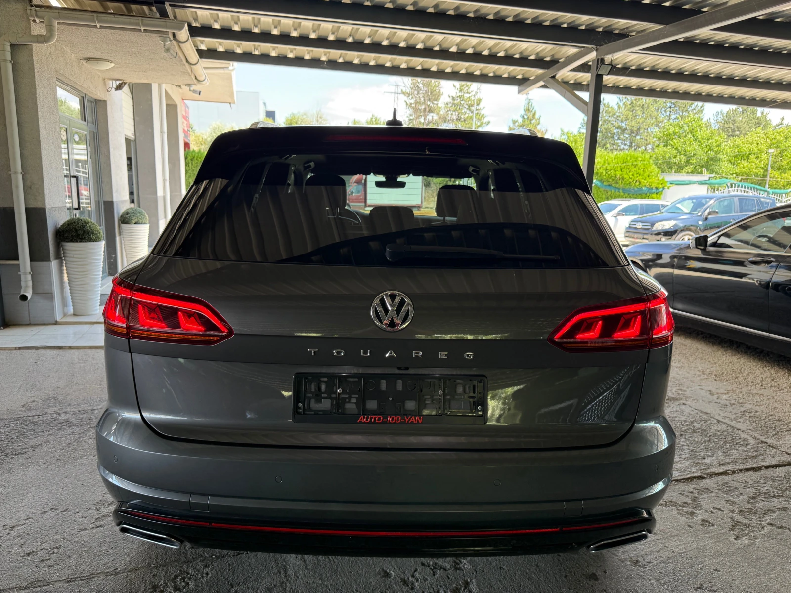 VW Touareg 4.0TDI V8 R-LINE  - изображение 6