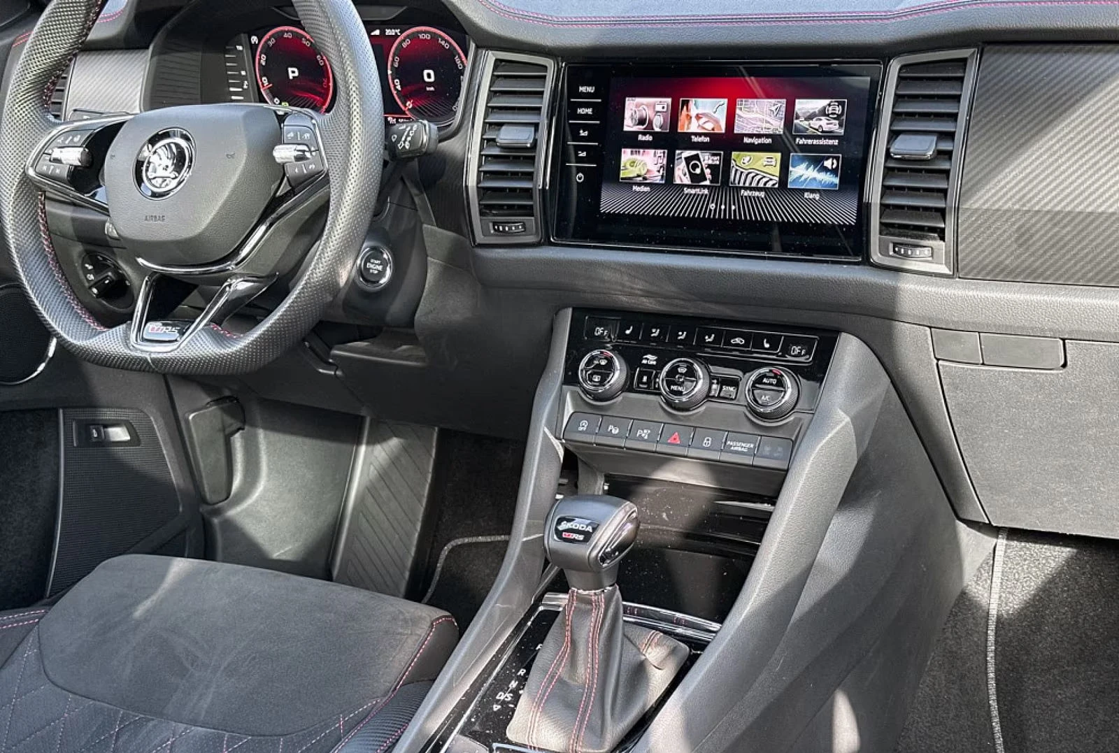 Skoda Kodiaq 2.0TSI/vRS/245HP/4X4/DSG/360/MEMO/PANO/ACC/694f - изображение 7