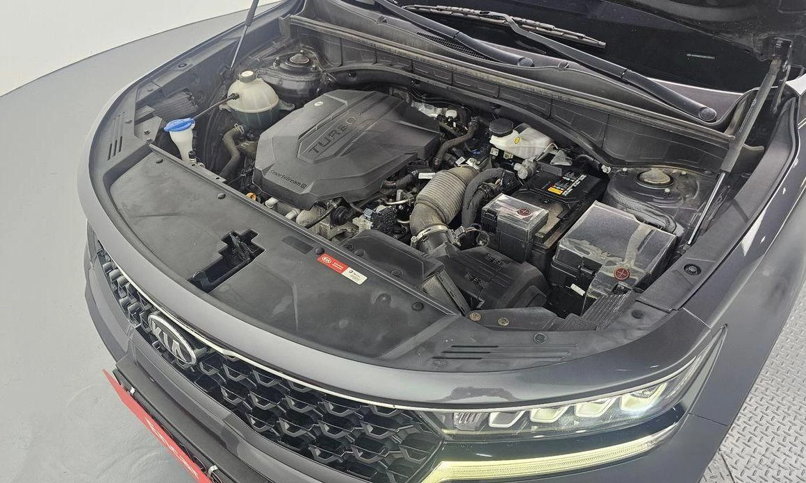 Kia Sorento Diesel 2.2 2WD Trendy * НАЙ-ДОБРА ЦЕНА В БЪЛГАРИЯ* - изображение 6