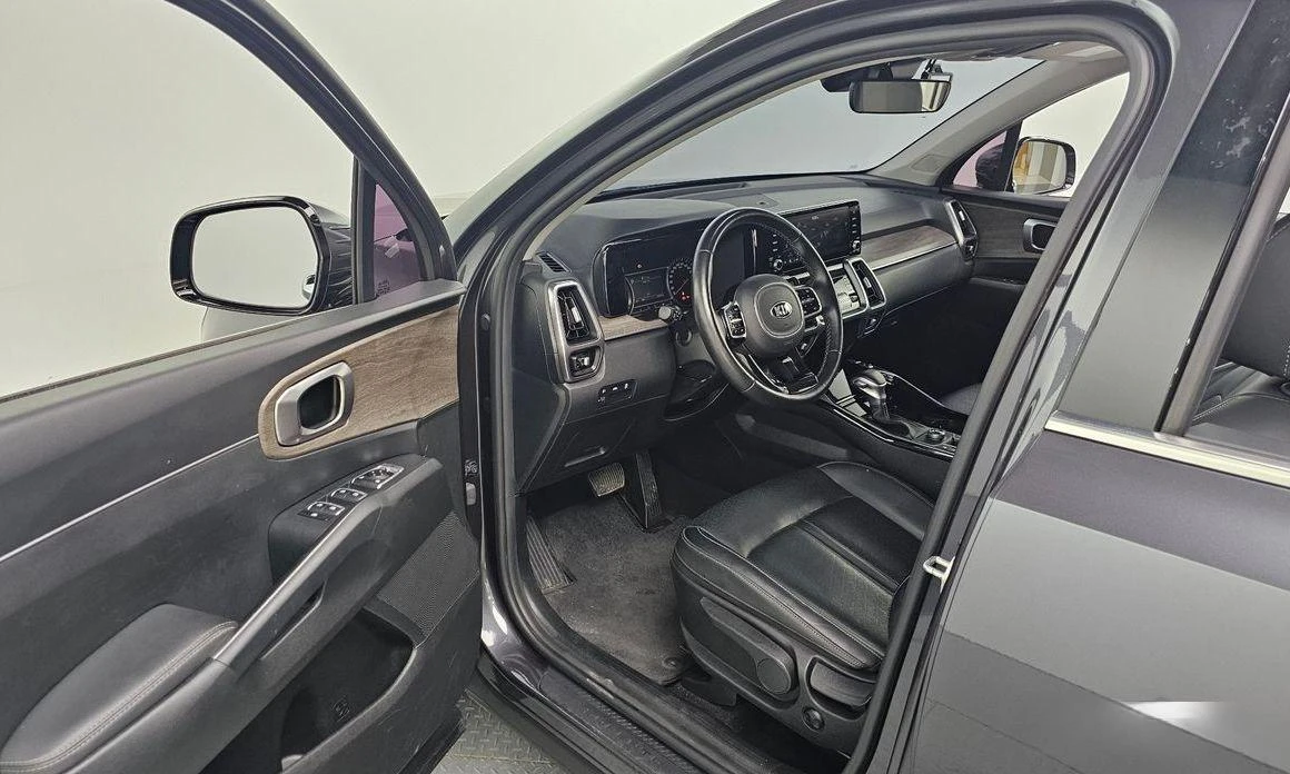 Kia Sorento Diesel 2.2 2WD Trendy * НАЙ-ДОБРА ЦЕНА В БЪЛГАРИЯ* - изображение 10