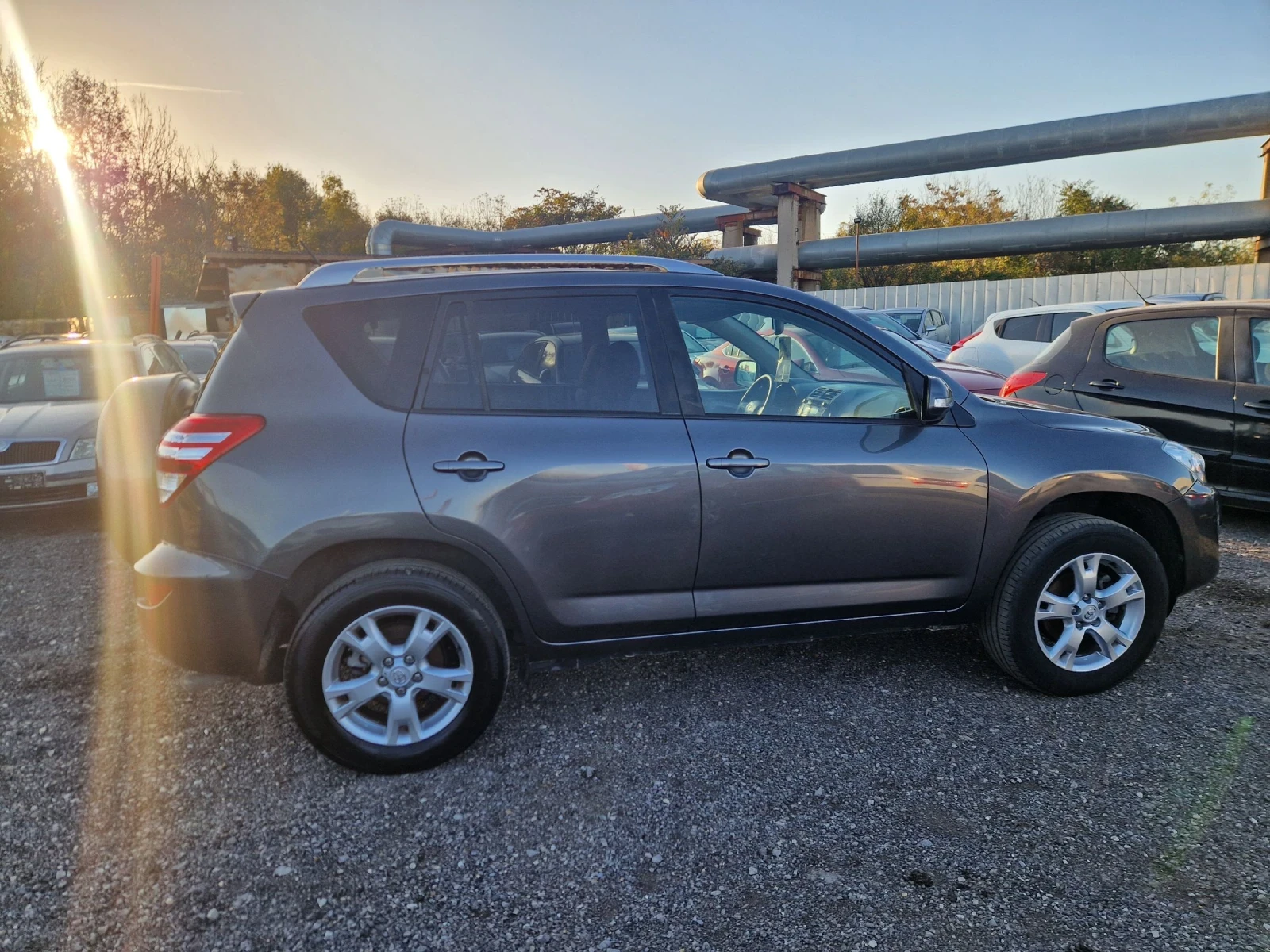 Toyota Rav4 2.2D-4D 150HP FACELIFT 4X4 ITAMLIA - изображение 9